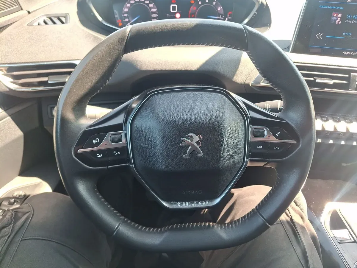 Peugeot 3008 1.2 Active Pack Puretech 130 4x2 Mt6 5p año 2024