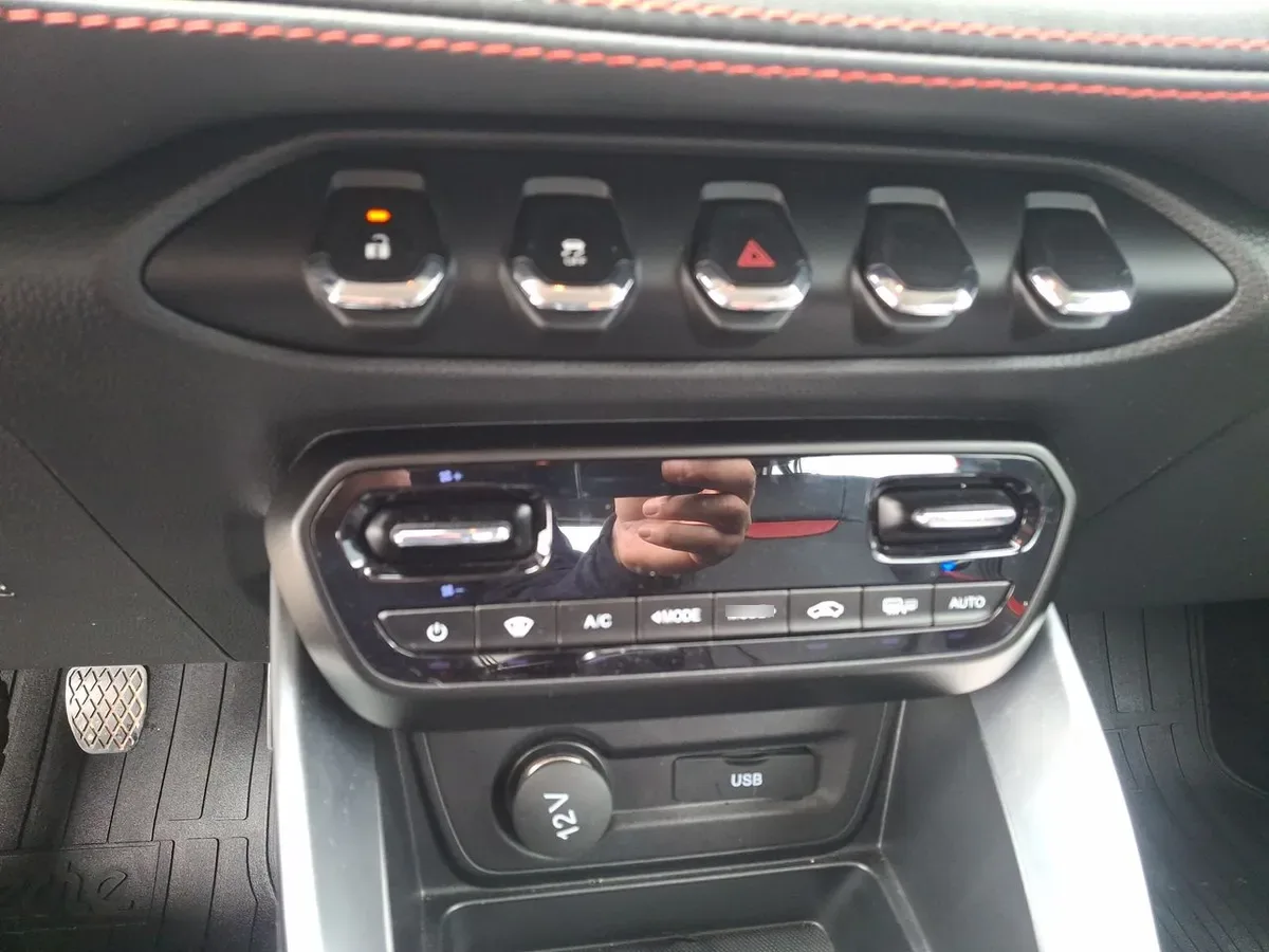 Chevrolet Groove 1.5 Premier S 4x2 Mt 5p año 2025