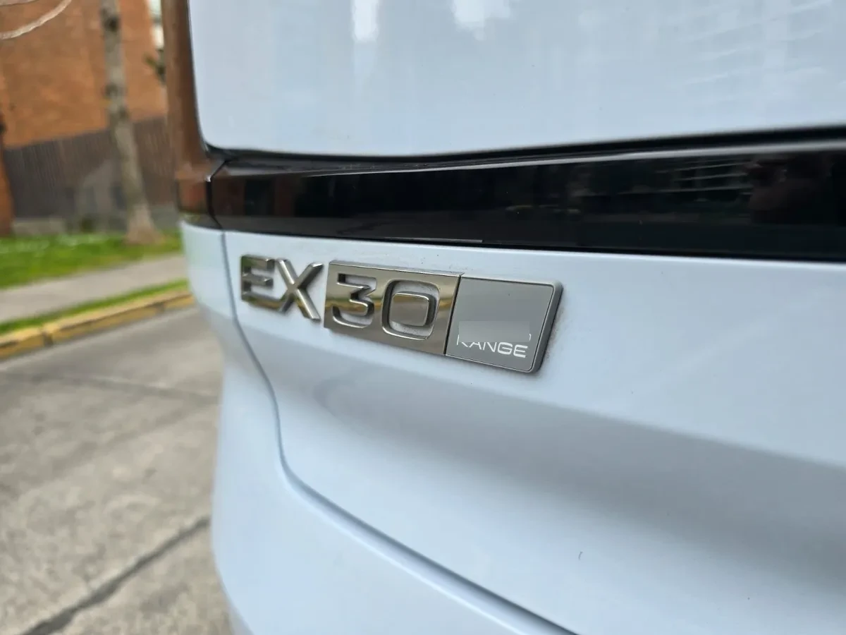 VOLVO EX30 0.0 E60 Plus At Electrico año 2026