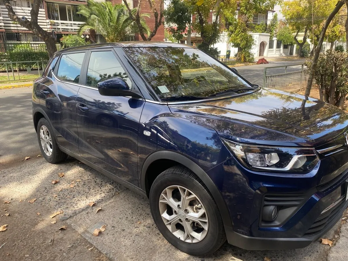 Ssangyong Tivoli 1.6 Glx Mt año 2023