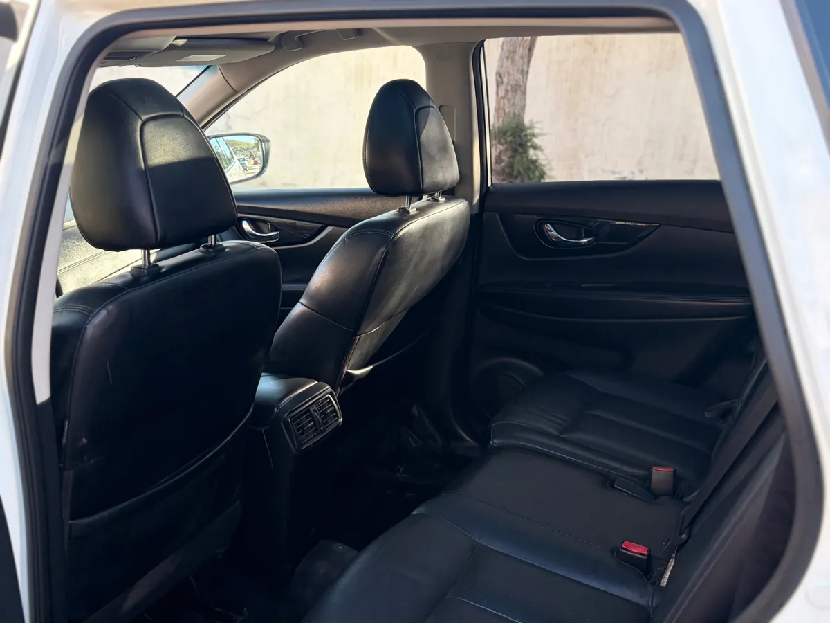 NISSAN X-TRAIL 2.5 Exclusive Cvt 4wd At año 2019