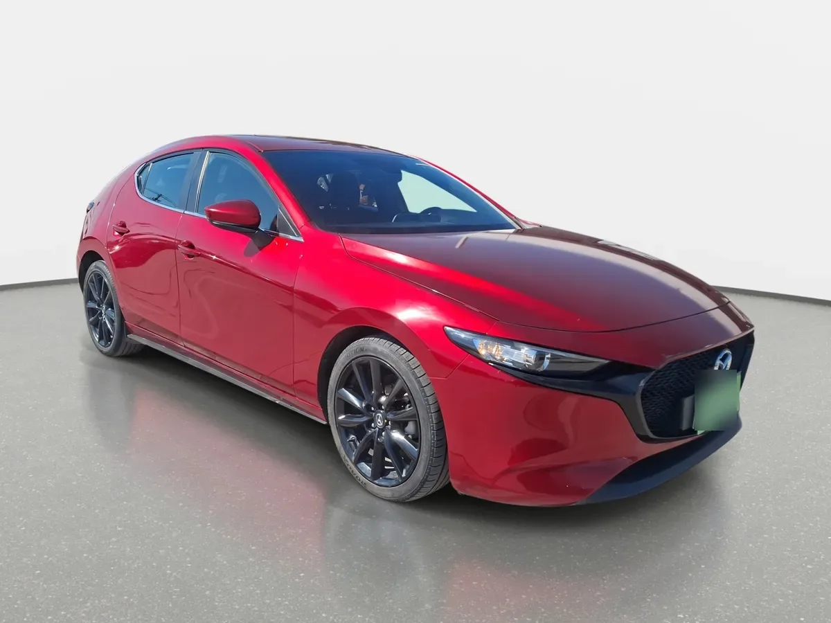 Mazda 3 2.0 V 4x2 Hb 6mt 5p año 2021