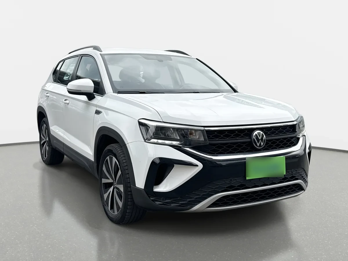 Volkswagen Taos 1.4 Tsi Comfortline 4x2 At 5p año 2025