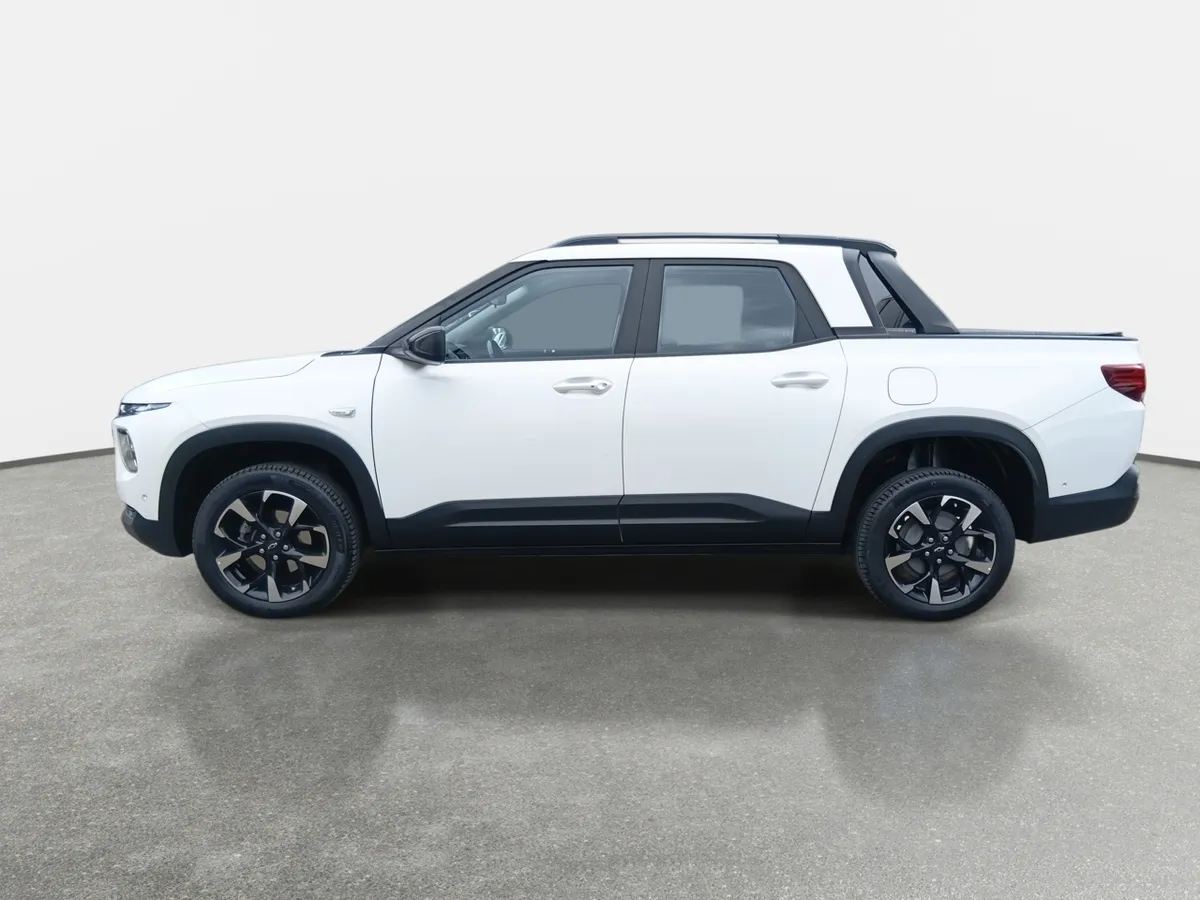 Chevrolet Montana 1.2t Rs R 4x2 At 4p año 2024