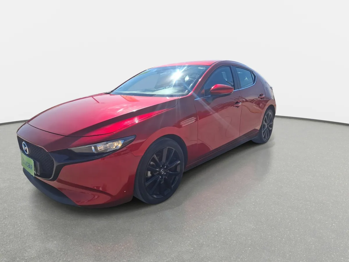 Mazda 3 2.0 V 4x2 Hb 6mt 5p año 2021