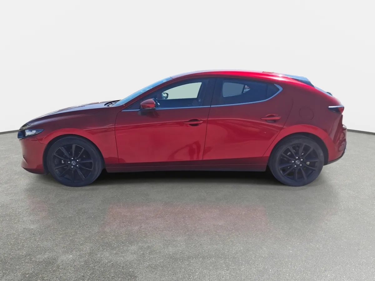 Mazda 3 2.0 V 4x2 Hb 6mt 5p año 2021