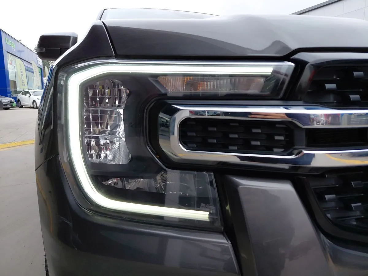 Ford Ranger 2.0 Xlt Diesel 4x2 Dob. Cab. At 4p año 2025
