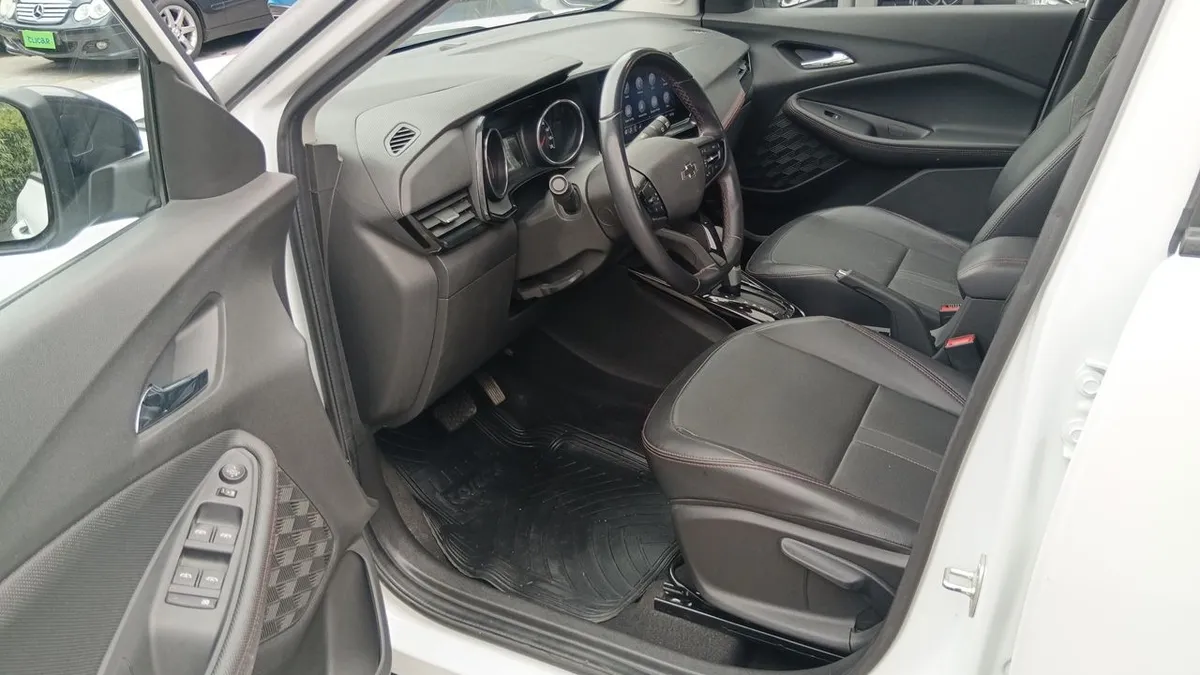Chevrolet Montana 1.2t Rs R 4x2 At 4p año 2024