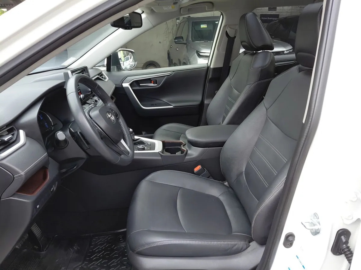Toyota Rav 4 2.5 Limited Hybrid Hv 4x4 Cvt At 5p año 2022