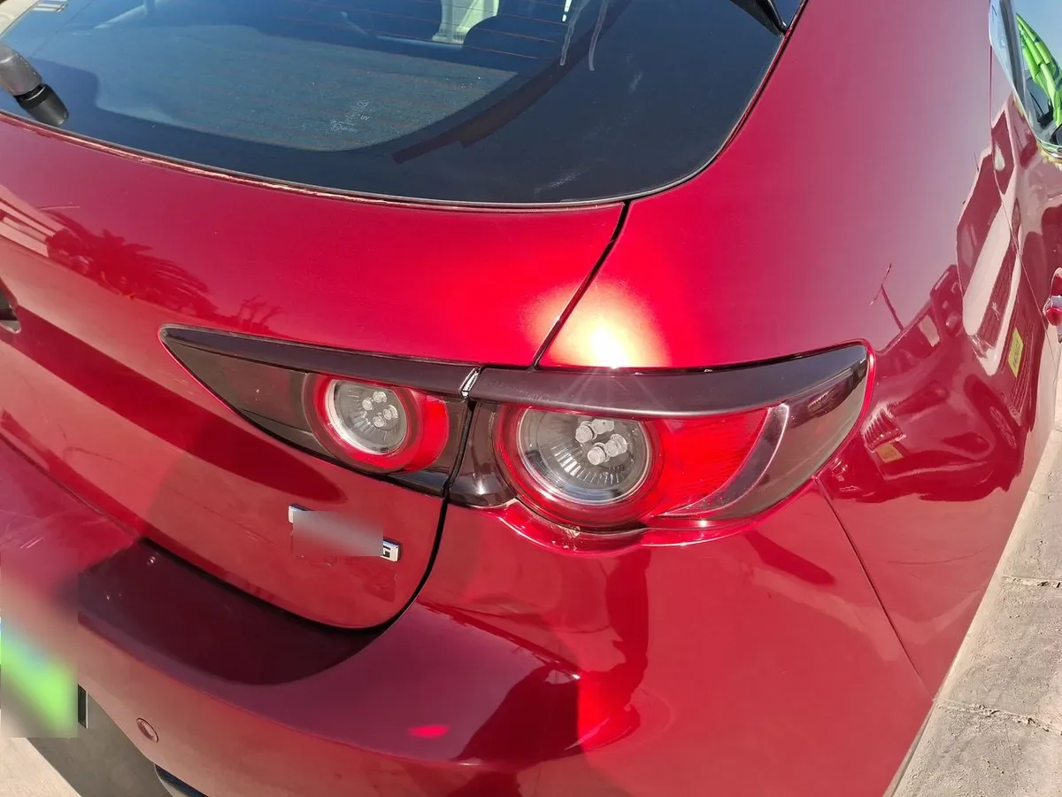 Mazda 3 2.0 V 4x2 Hb 6mt 5p año 2021