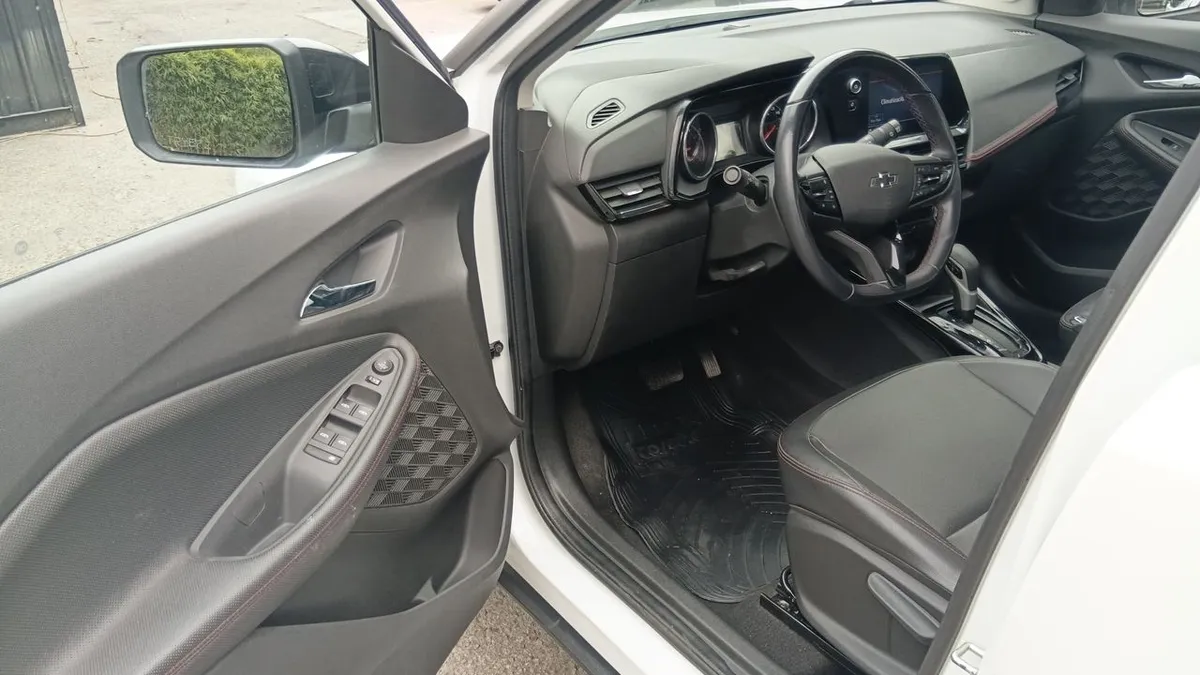 Chevrolet Montana 1.2t Rs R 4x2 At 4p año 2024