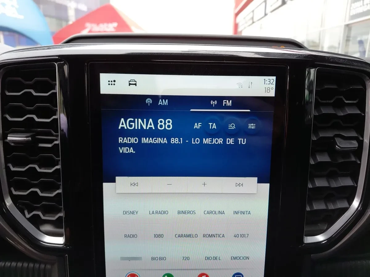 Ford Ranger 2.0 Xlt Diesel 4x2 Dob. Cab. At 4p año 2025
