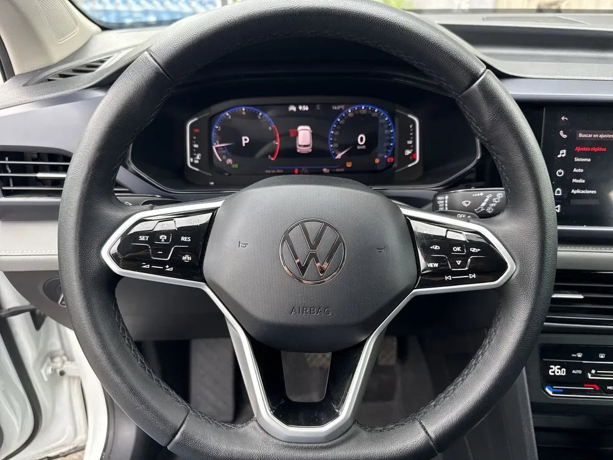 Volkswagen Taos 1.4 Tsi Comfortline 4x2 At 5p año 2025