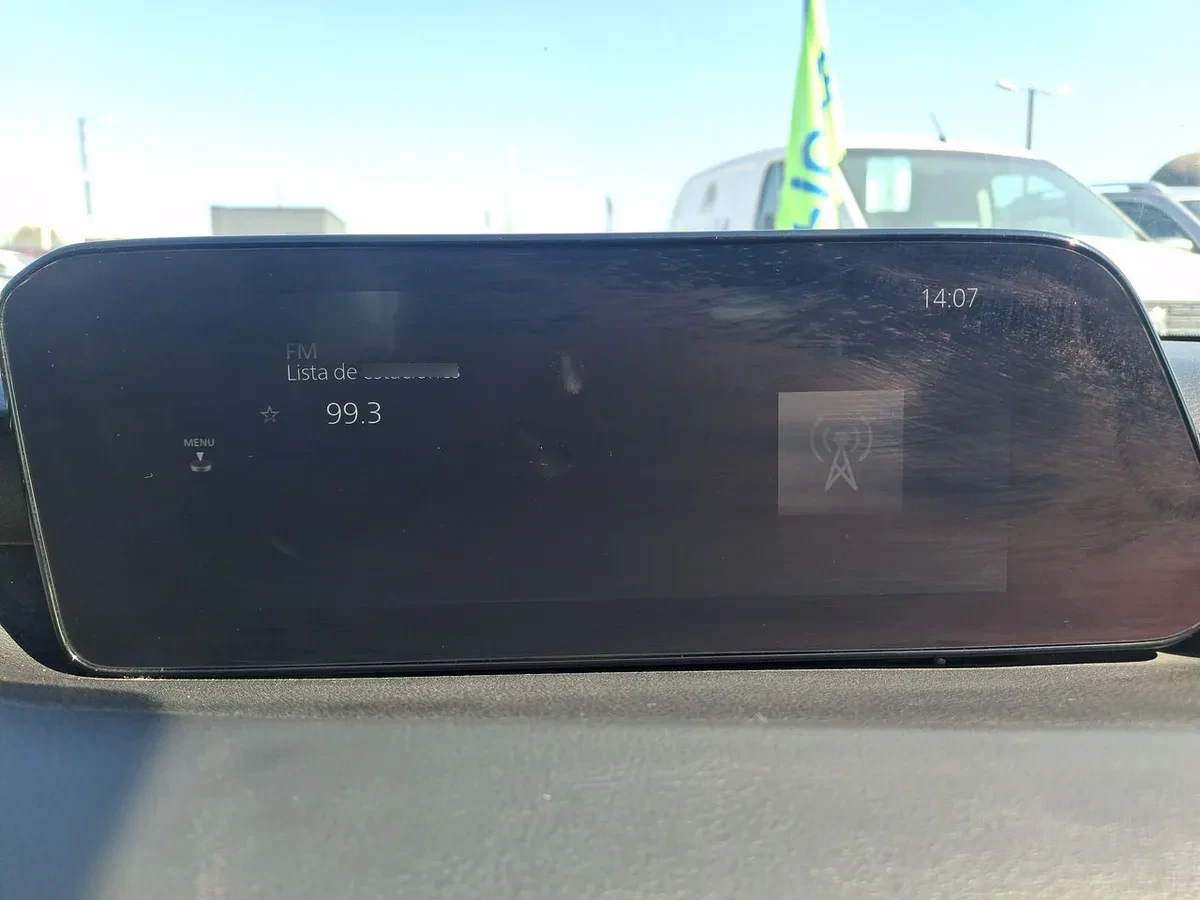 Mazda 3 2.0 V 4x2 Hb 6mt 5p año 2021