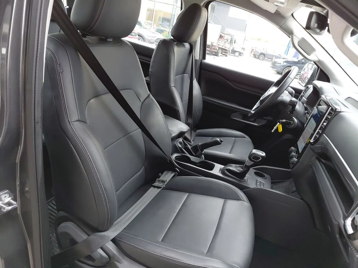 Ford Ranger 2.0 Xlt Diesel 4x2 Dob. Cab. At 4p año 2025