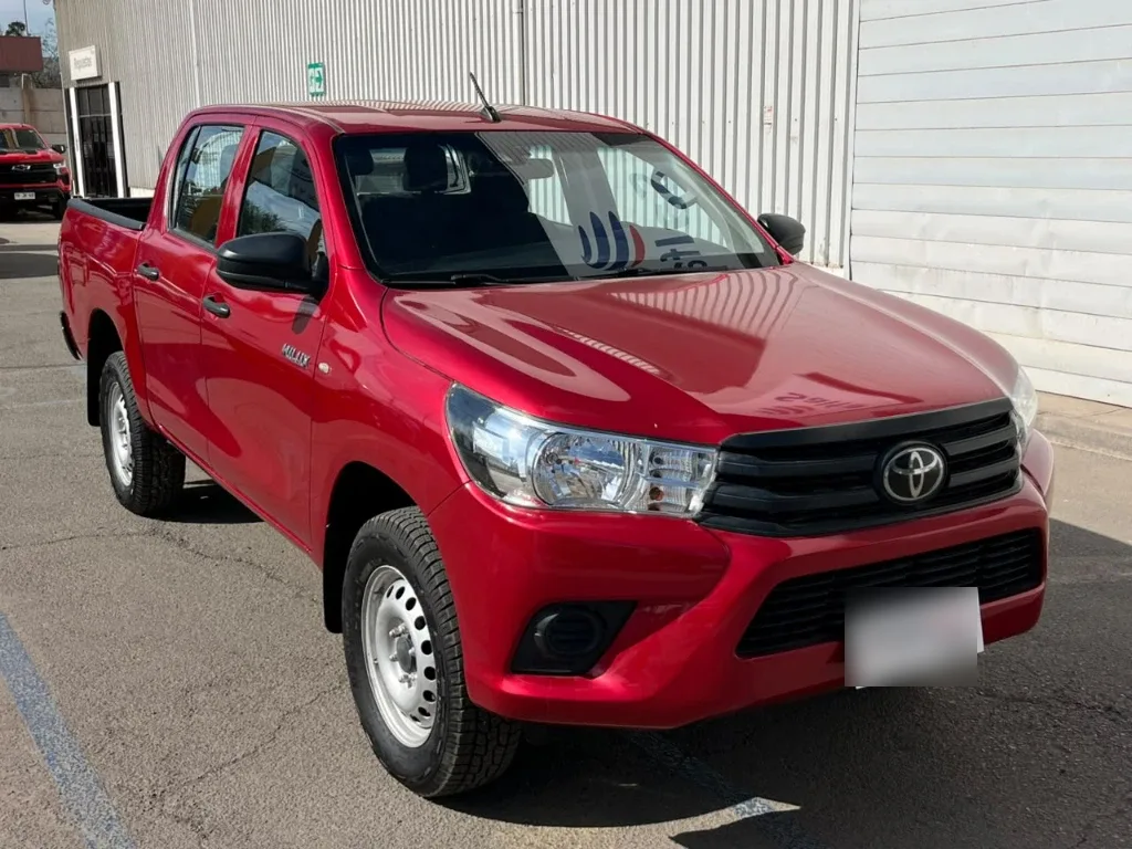 Toyota Hilux Dx Tss 4x4 Mt año 2023