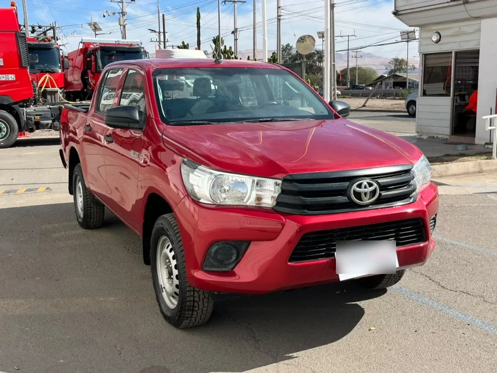Toyota Hilux Dc 4x4 2.4 D Dx Mt año 2024