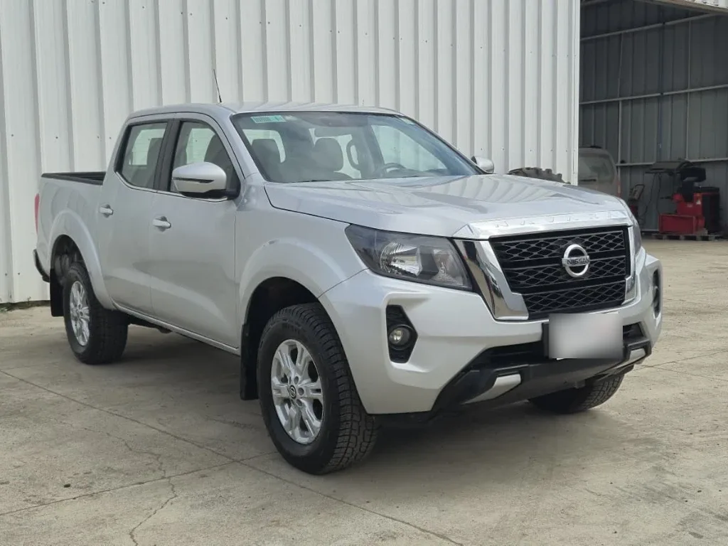 Nissan Navara Xe Mt 4x2 2.3 año 2023