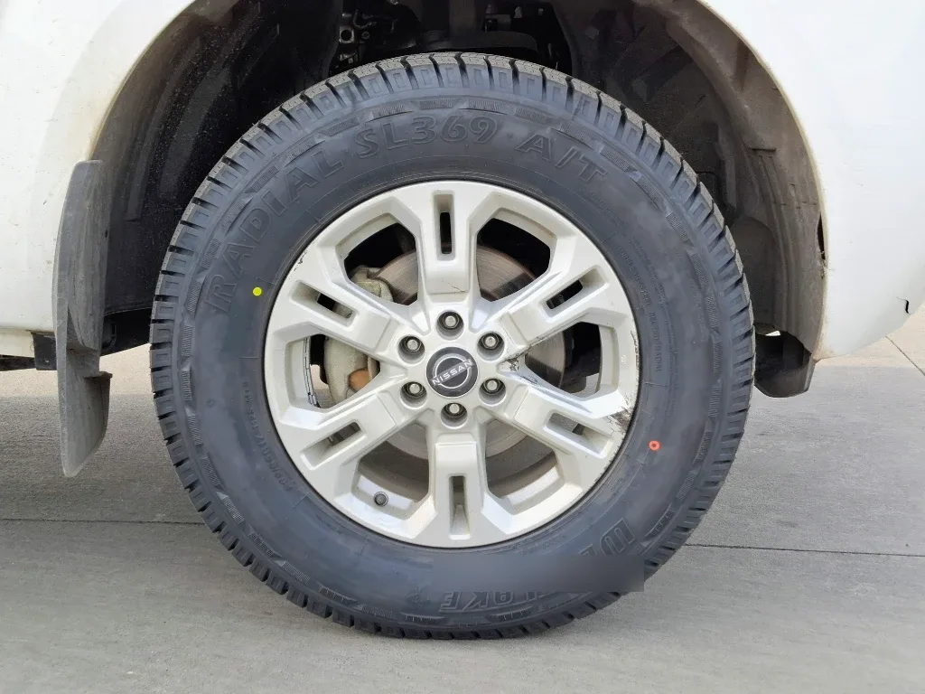 Nissan Navara Navara Dc 4x2 2.3tdi Xe año 2023