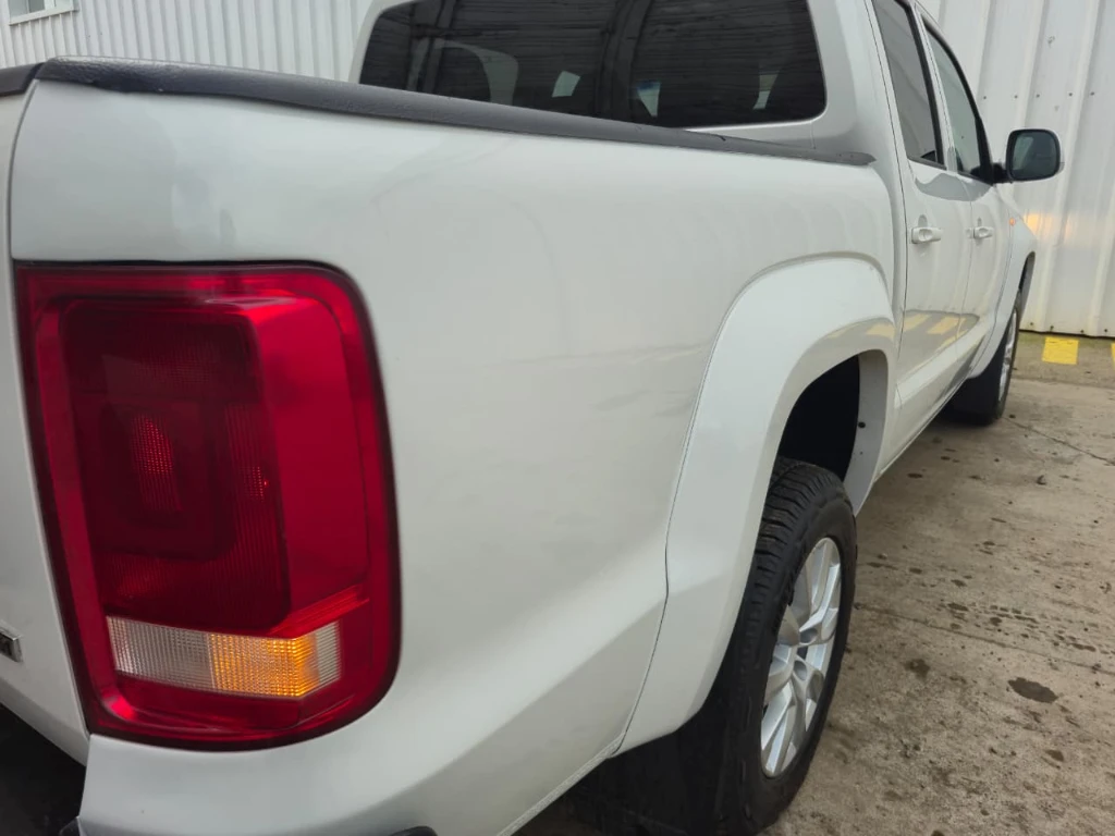Volkswagen Amarok Confortline At 4x4 Tdi 2.0 año 2023