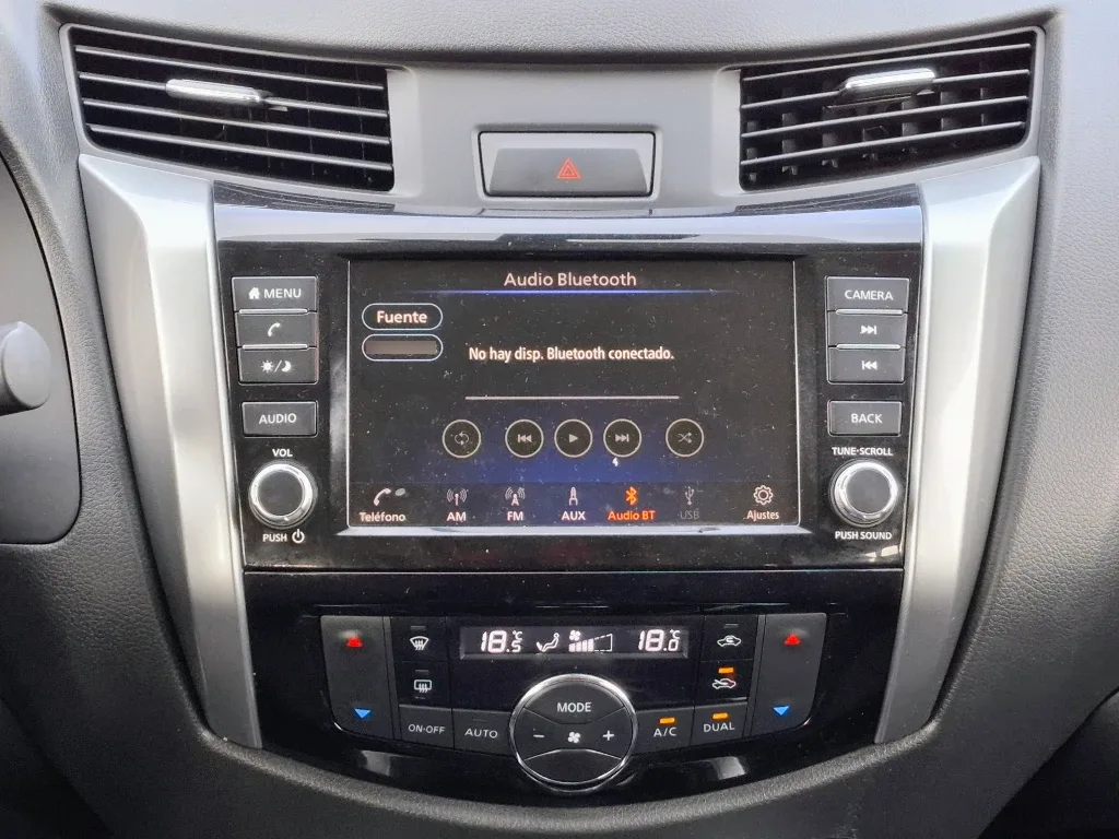 Nissan Navara Navara Dc 4x2 2.3tdi Xe año 2023