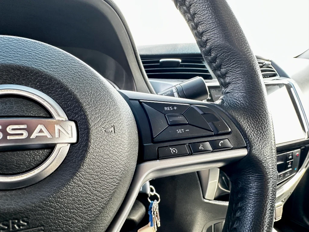Nissan Navara Navara Dc 4x2 2.3tdi Xe año 2023