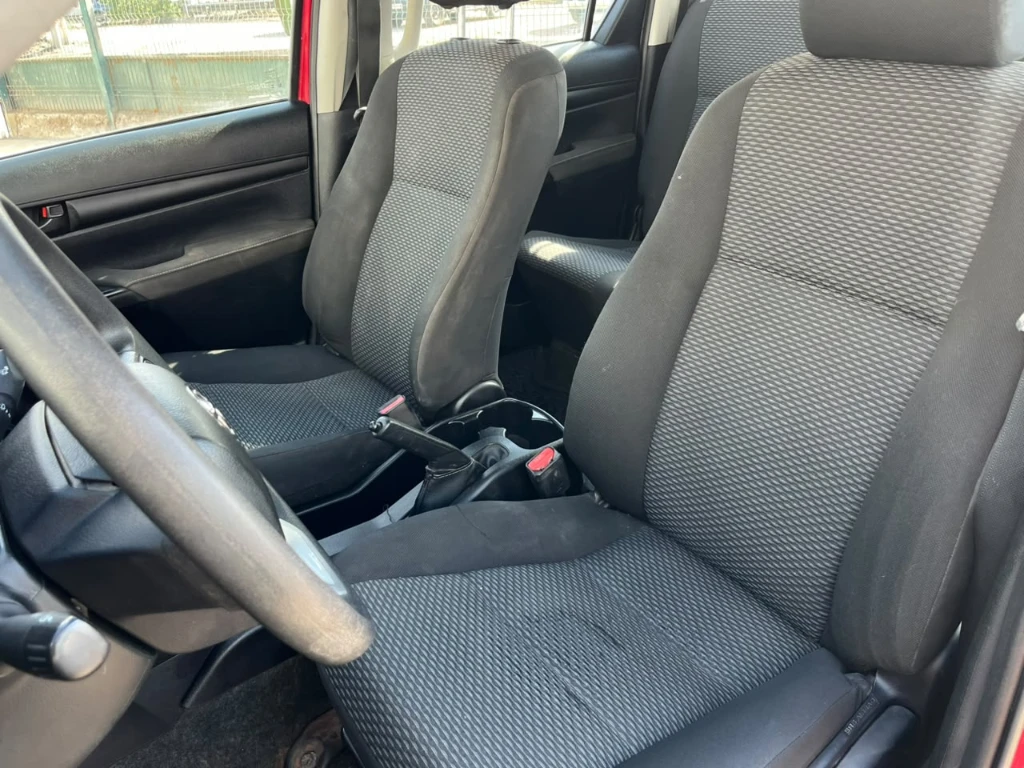 Toyota Hilux Dx Tss 4x4 Mt año 2023