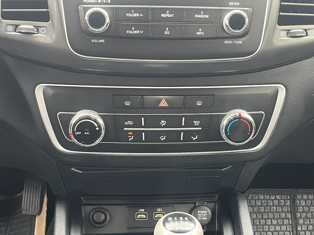 Ssangyong Grand Musso Grand Musso 2.2 4x4 Mt Full-Ql712 año 2024