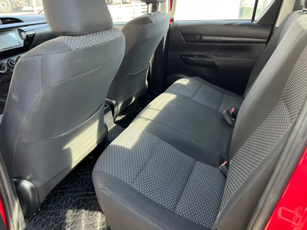 Toyota Hilux Dx Tss 4x4 Mt año 2023