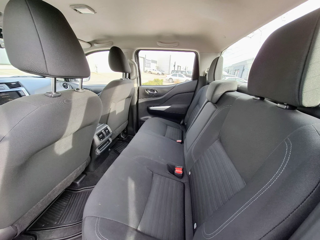 Nissan Navara Navara Dc 4x2 2.3tdi Xe año 2023