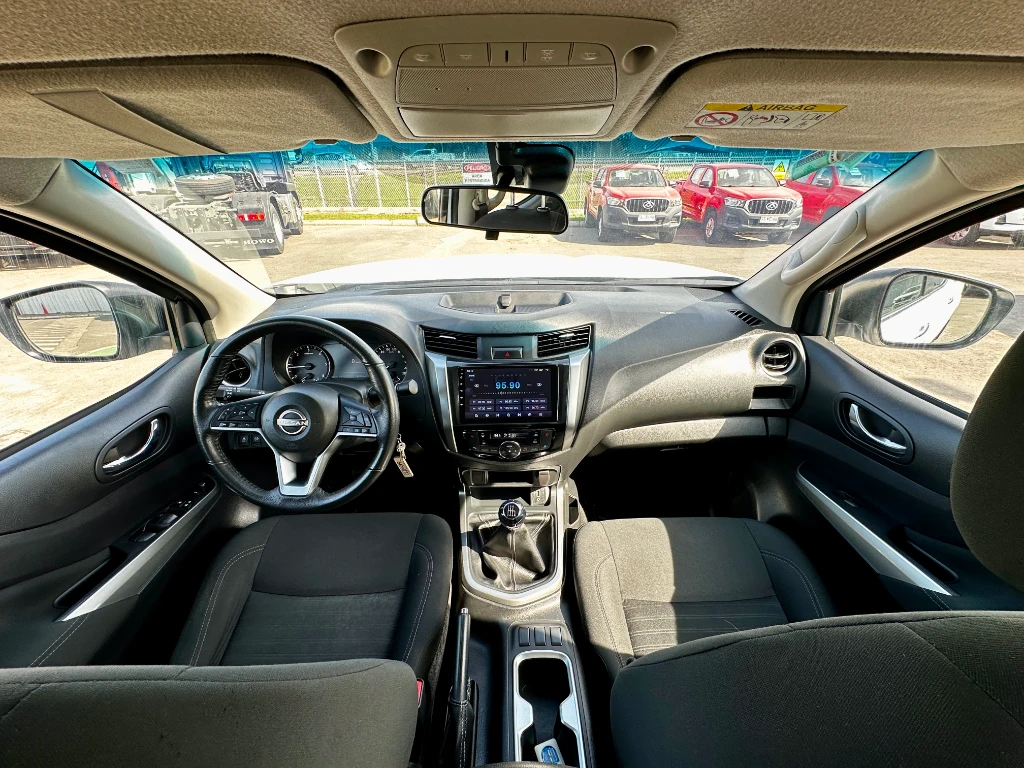 Nissan Navara Navara Dc 4x2 2.3tdi Xe año 2023