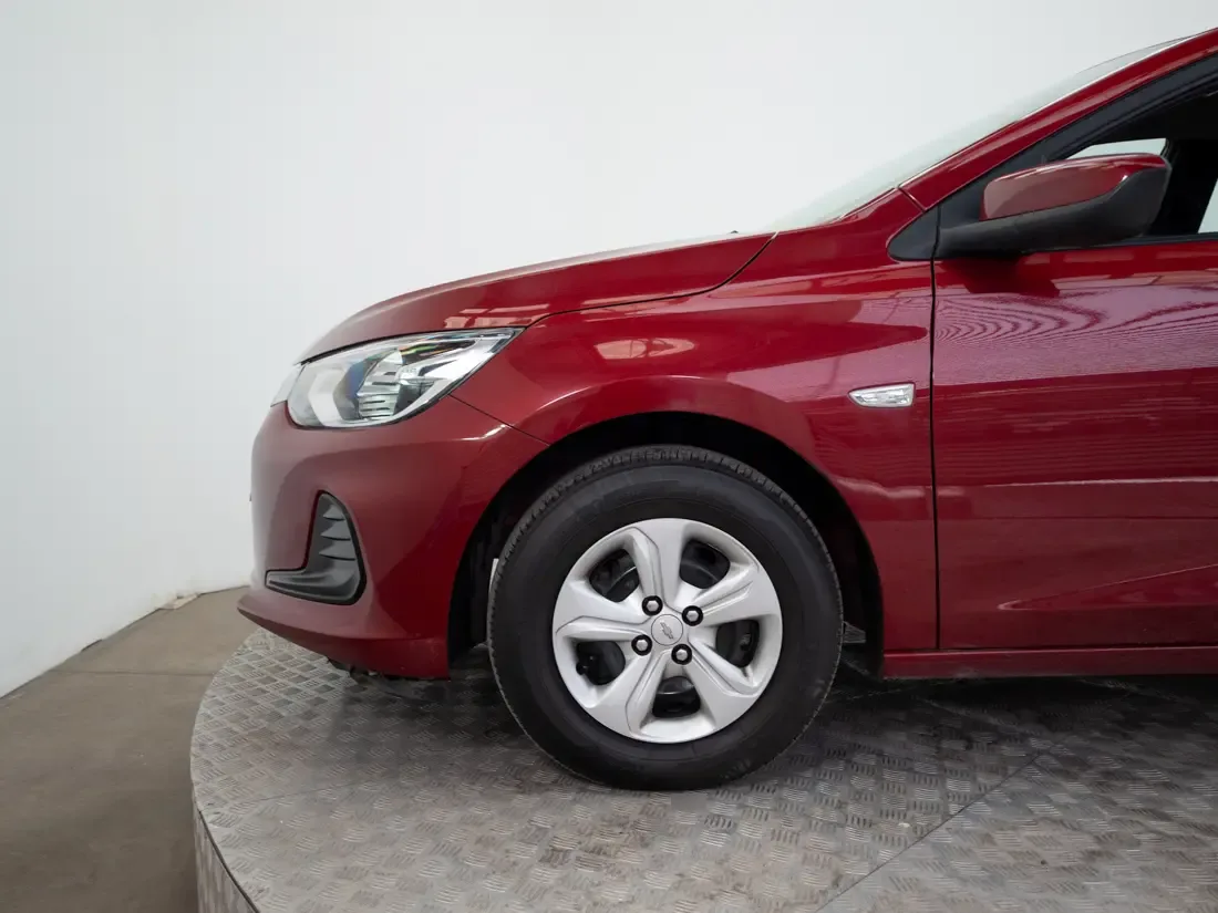Chevrolet Onix 1.0 Sedan Lt Mt año 2024