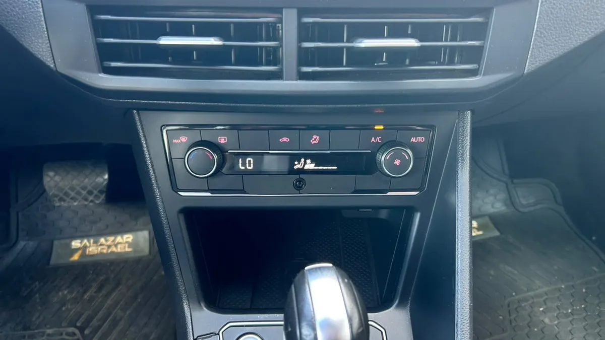 Volkswagen Nivus Highline Tsi 1.0 Aut año 2022