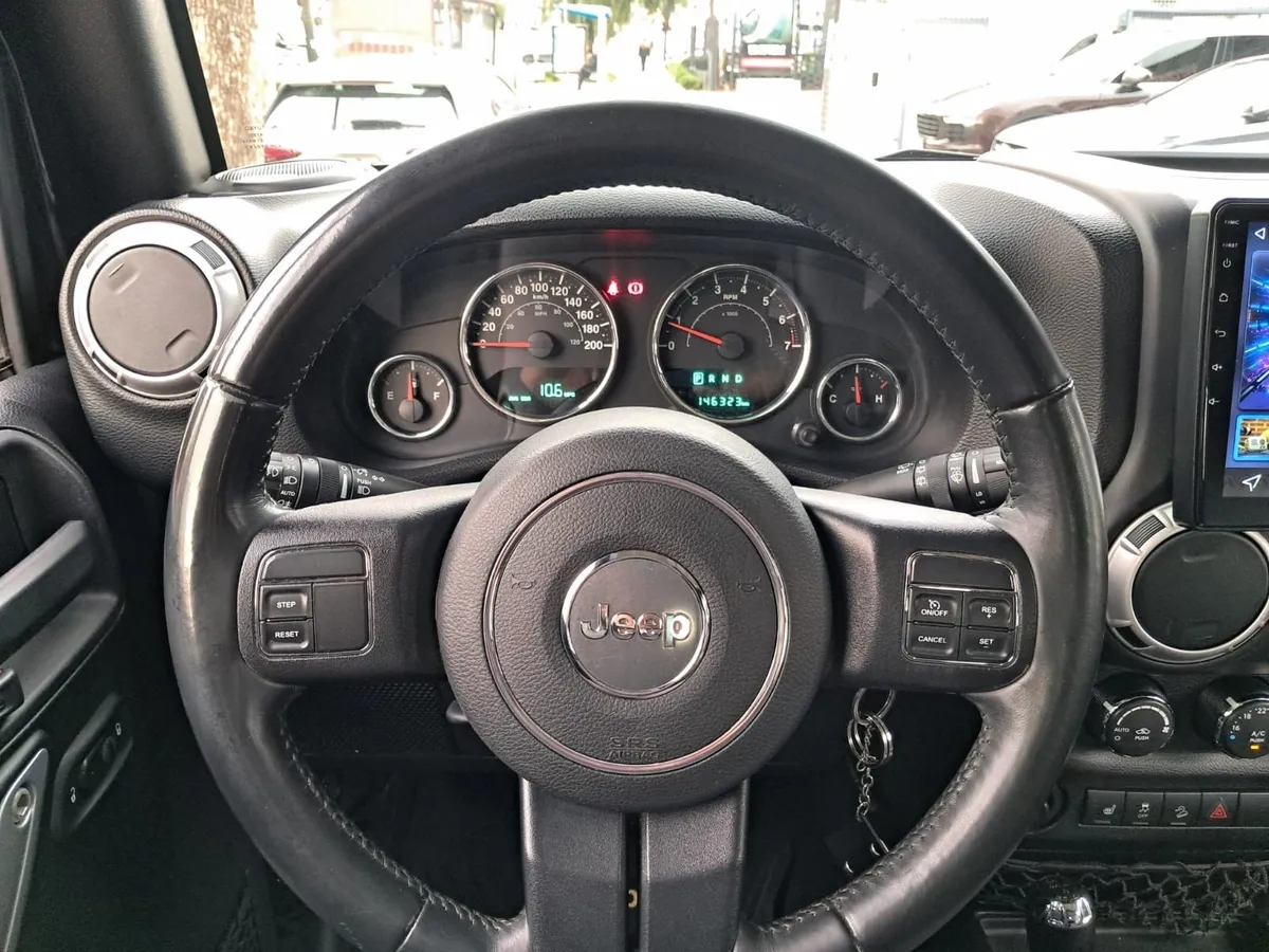 JEEP WRANGLER 3.6 Sport At 4x4 año 2017