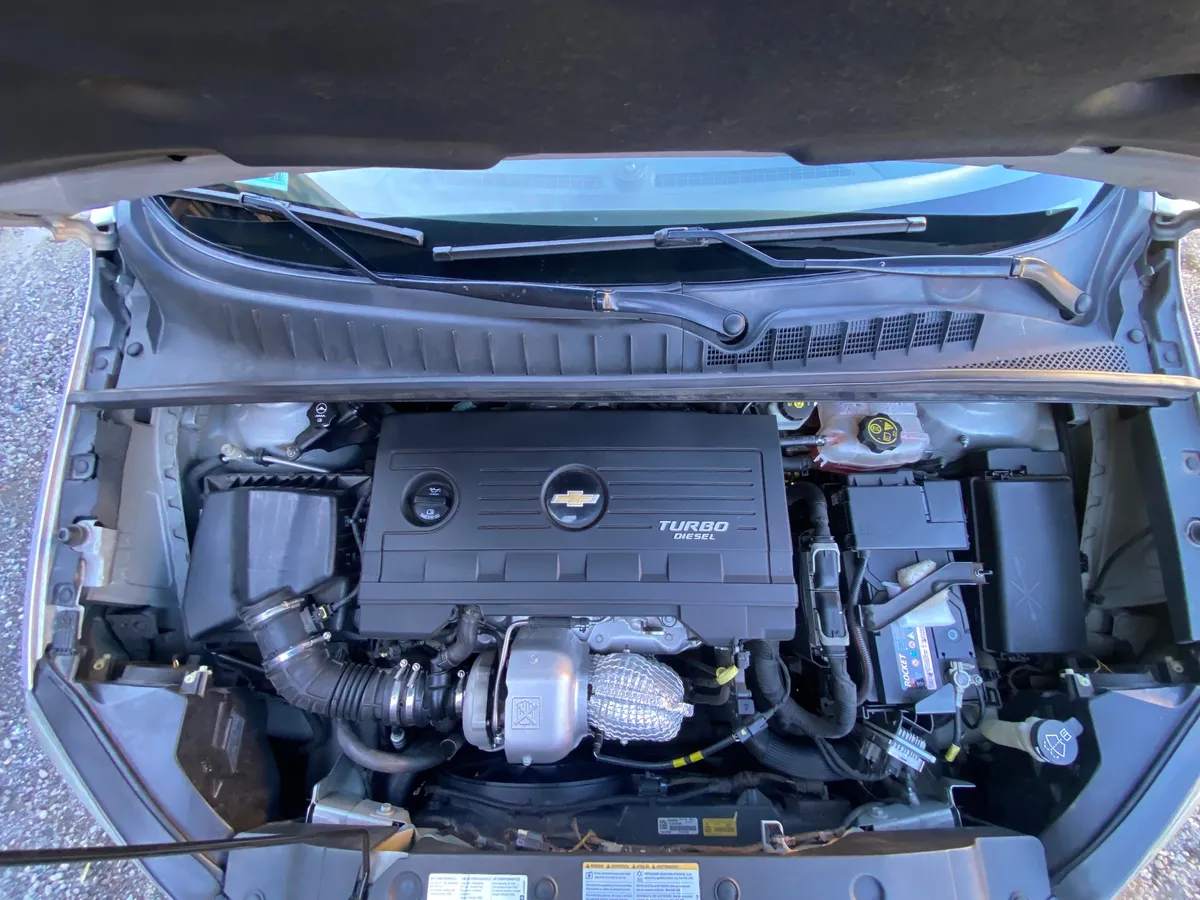 CHEVROLET ORLANDO 2.0 Ls Mt Diesel año 2015
