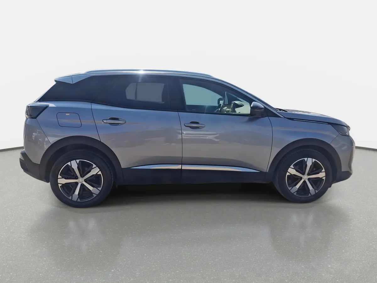 Peugeot 3008 1.5 Allure Pack Bluehdi 130 4x2 Eat8 5p año 2024
