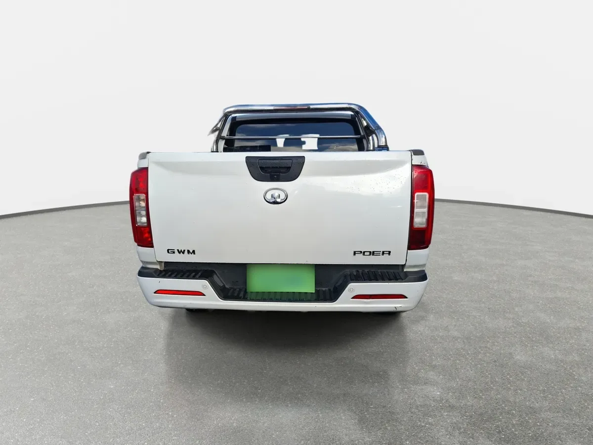 Great Wall Poer 2.0t Elite Diesel Dob. Cab. 4x2 Mt 4p año 2022