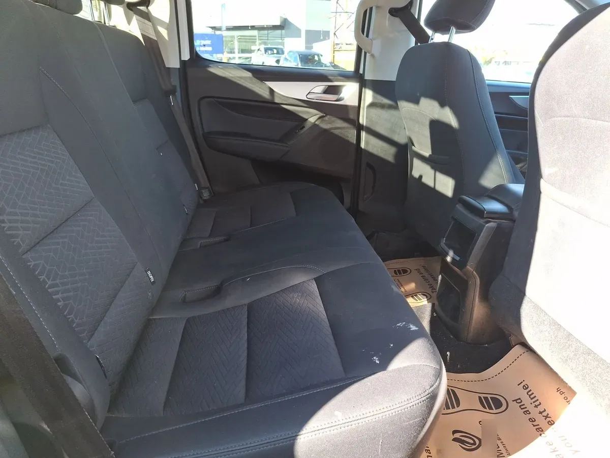 Great Wall Poer 2.0t Elite Diesel Dob. Cab. 4x2 Mt 4p año 2022