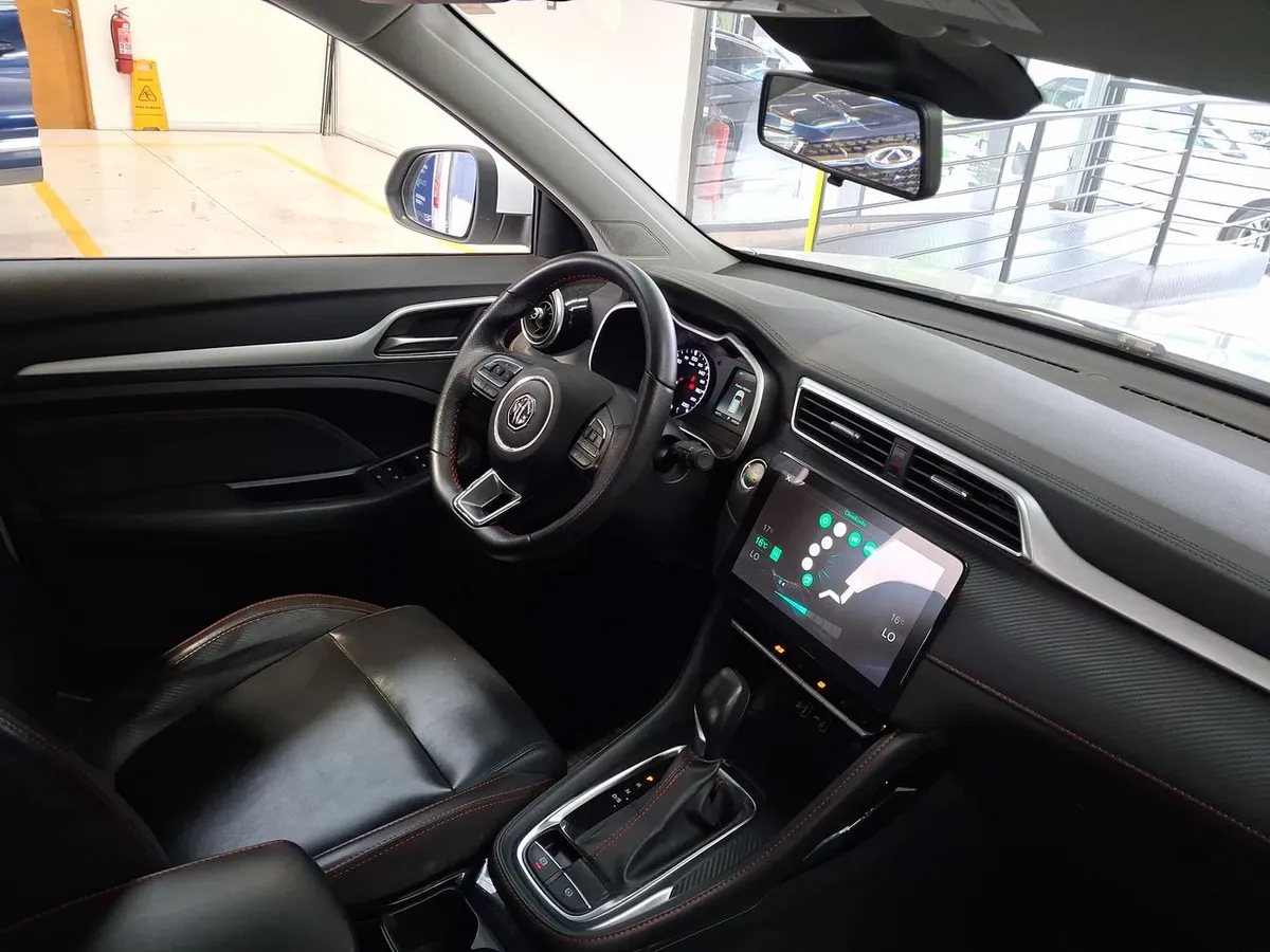MG Mg Zx 1.5 Dlx 4x2 Cvt At 5p año 2023