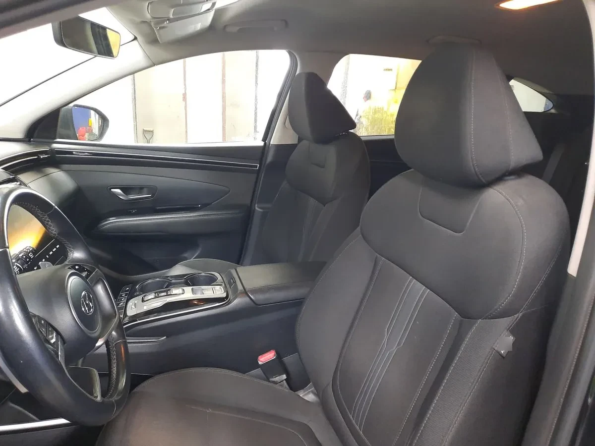 Hyundai Tucson 1.6 Nx4 Plus 4x2 At 5p año 2022