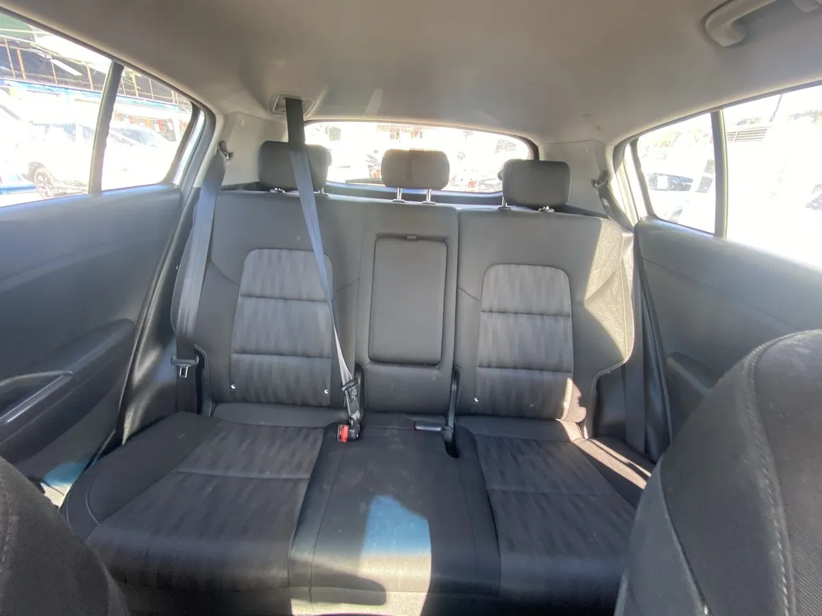 Kia Sportage 2.0 Lx 2wd 6ab Mt 5p año 2019