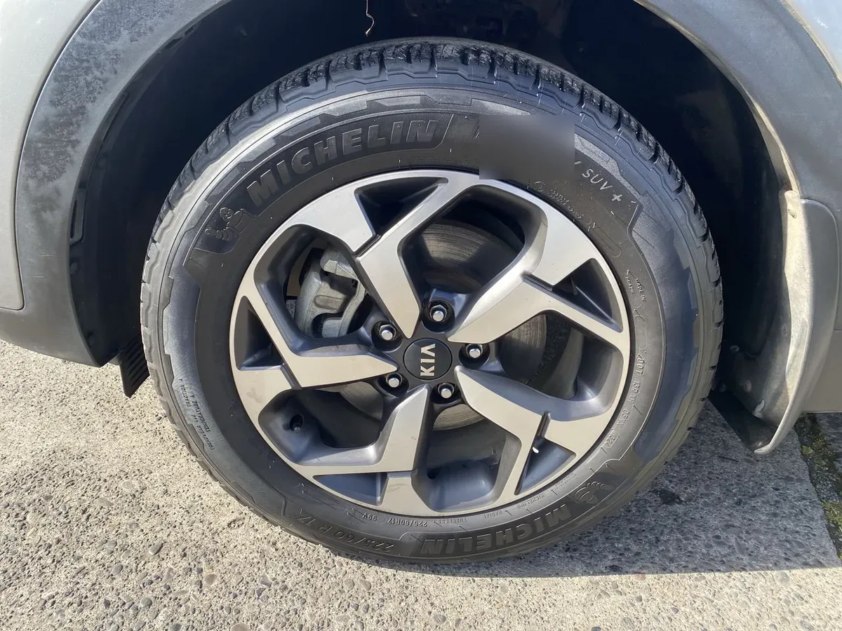 Kia Sportage 2.0 Lx 2wd 6ab Mt 5p año 2019