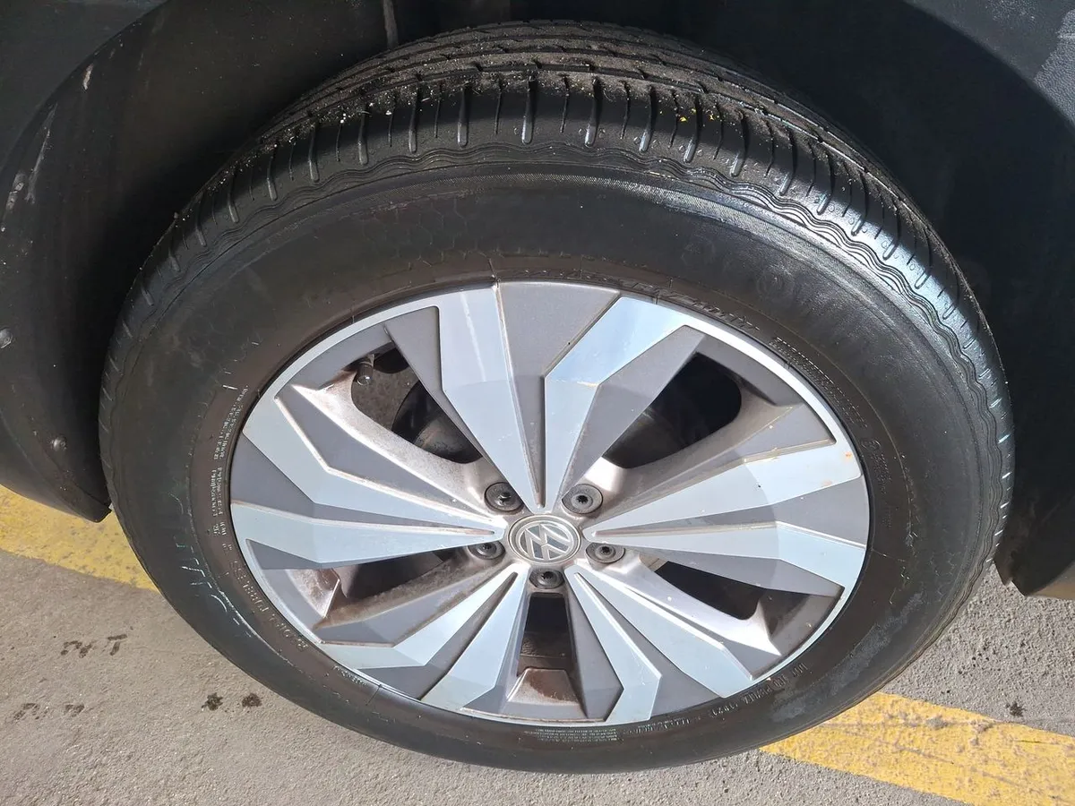 Volkswagen T-Cross 1.6 Msi Comfortline 4x2 Mt5 5p año 2020