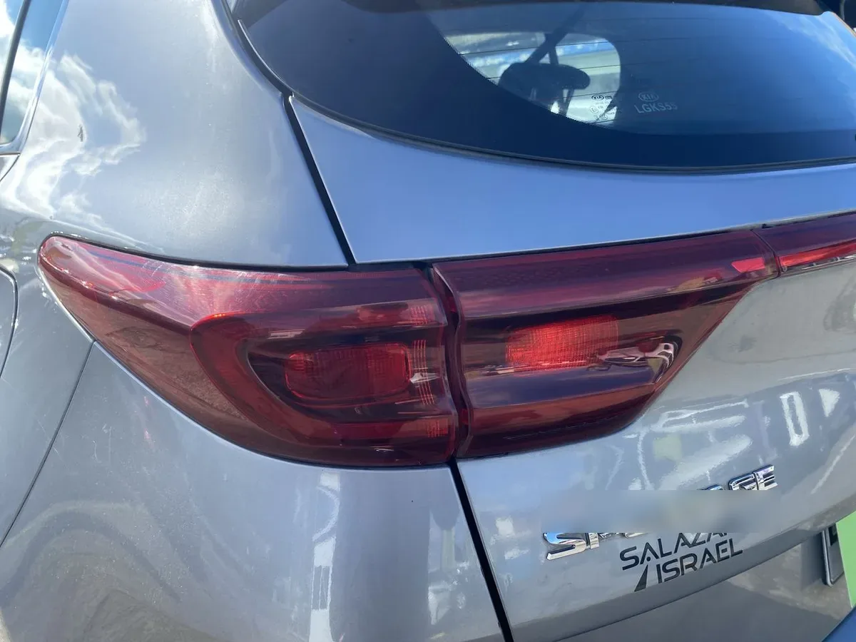 Kia Sportage 2.0 Lx 2wd 6ab Mt 5p año 2019
