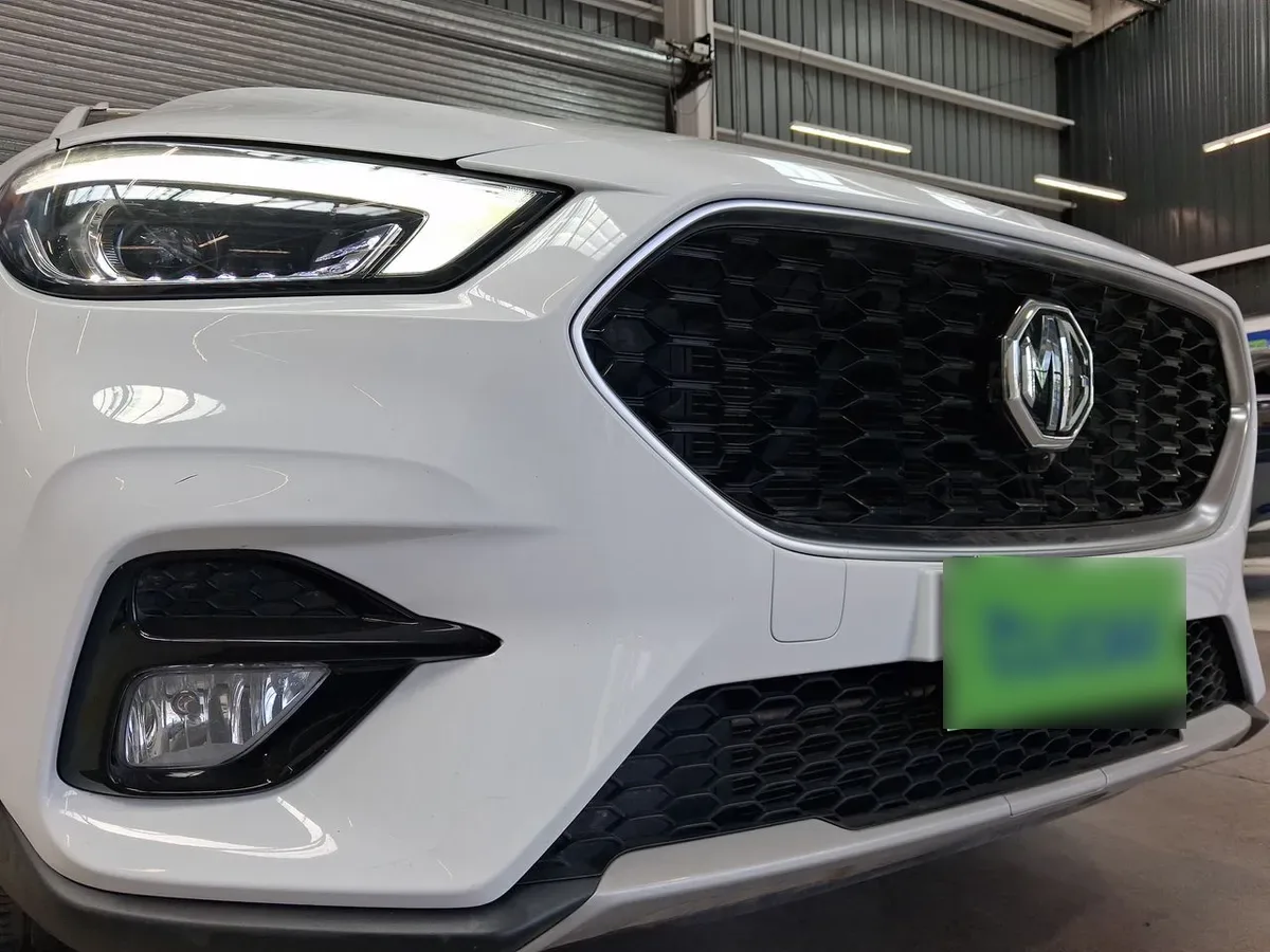 MG Mg Zx 1.5 Dlx 4x2 Cvt At 5p año 2023