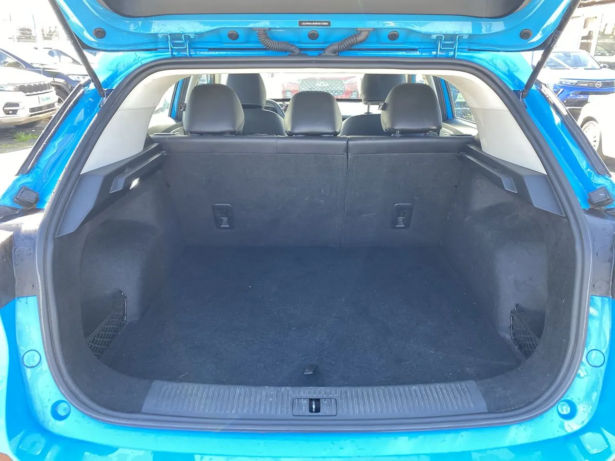 MG One 1.5t Com 4x2 Cvt At 5p año 2024