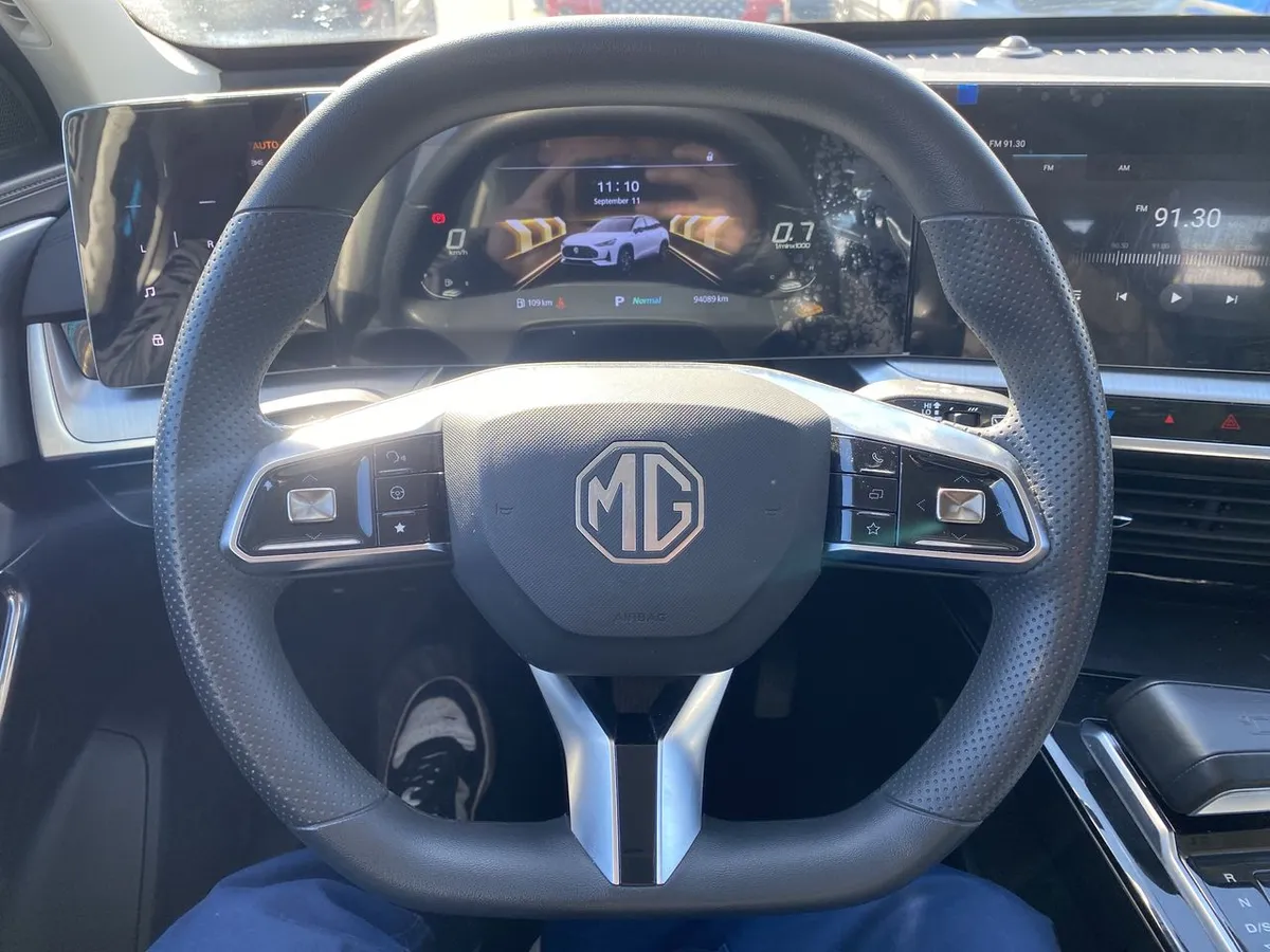 MG One 1.5t Com 4x2 Cvt At 5p año 2024