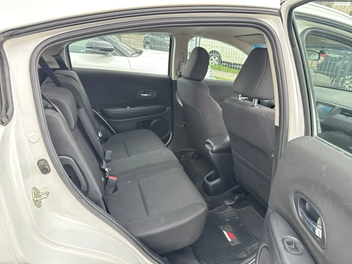 Honda Hr-V 1.8 Ex Cvt 4x2 At 5p año 2018