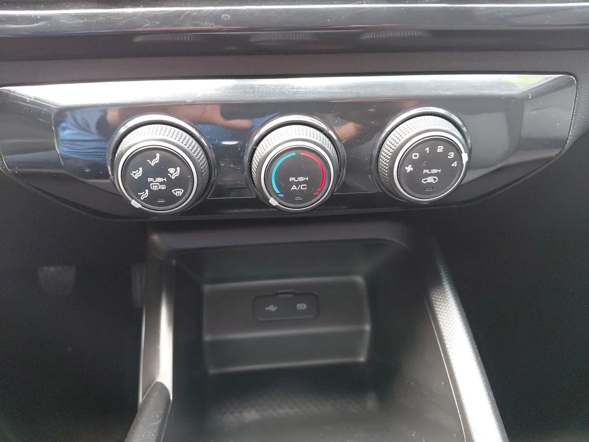 Chevrolet Sail 1.5 Nb Ltz R 4x2 Sdn Mt 4p año 2024