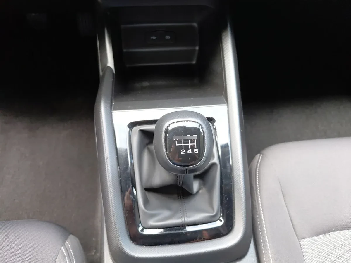Chevrolet Sail 1.5 Nb Ltz R 4x2 Sdn Mt 4p año 2024